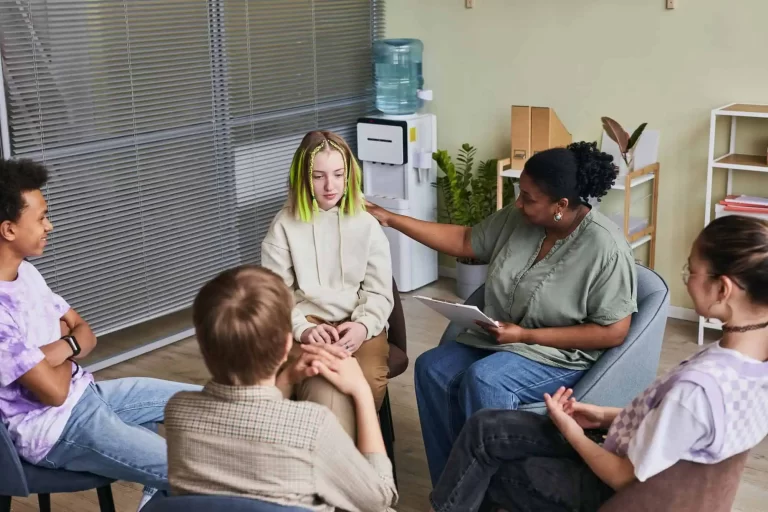 What To Expect From Drug & Alcohol Rehab