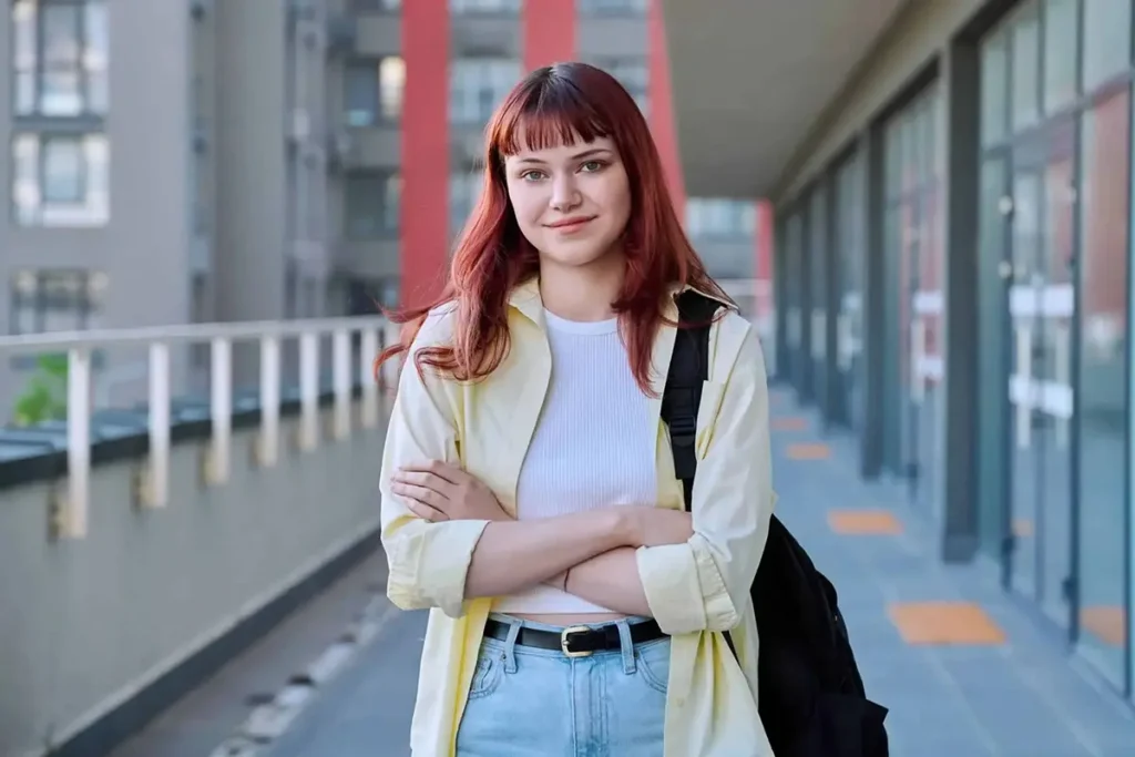 Young girl image illustrating different types of anxiety disorders and related mental health information